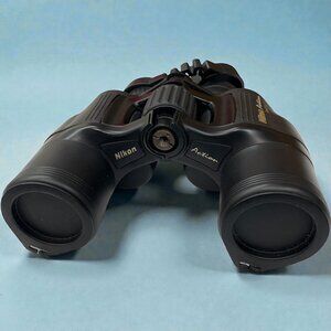 Nikon Action 8X40 8.2 degrees Binoculars